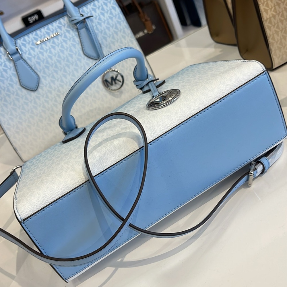 MICHAEL KORS Sheila Medium Ombré Signature Logo Satchel Crossbody Bag 
LIGHT SKY - Picture 6 of 16